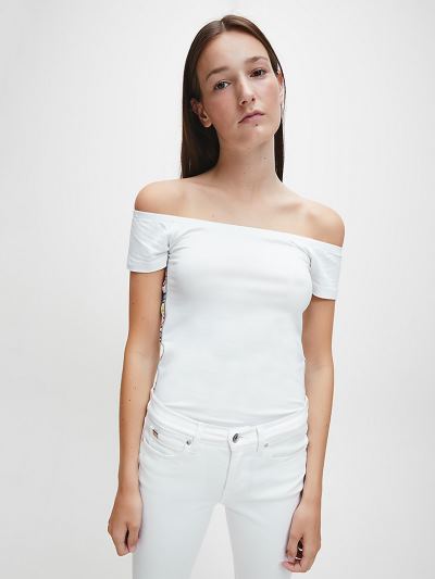 Calvin Klein Ruhák HU132638 | Calvin Klein Organic Cotton Logo Off-Shoulder Női Felsők Világos Fehér